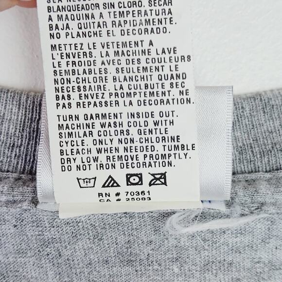 Disney SZ XL 2005 50 Year Anniversary Gray Character Tee - Picture 7 of 9